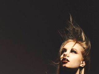 naked girl with cam fingering SofiFerran