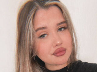 strip show TeishaFarwell