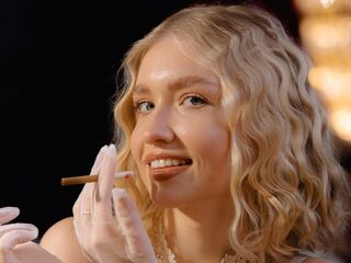 closeup web cam TessaSterling