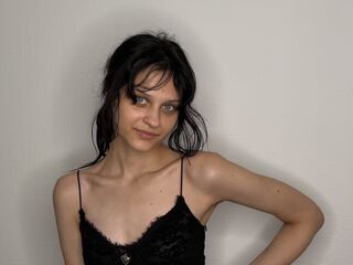 nude webcamgirl photo VernitaMaag