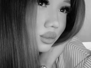 camslut fingering shaved pussy ZellaRessler