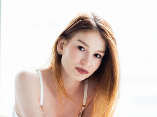 naughty camwhore ZoeCao