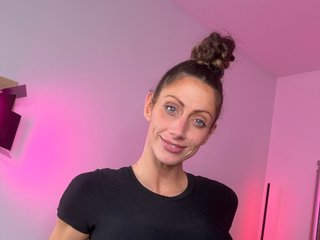 SkyeHotwife